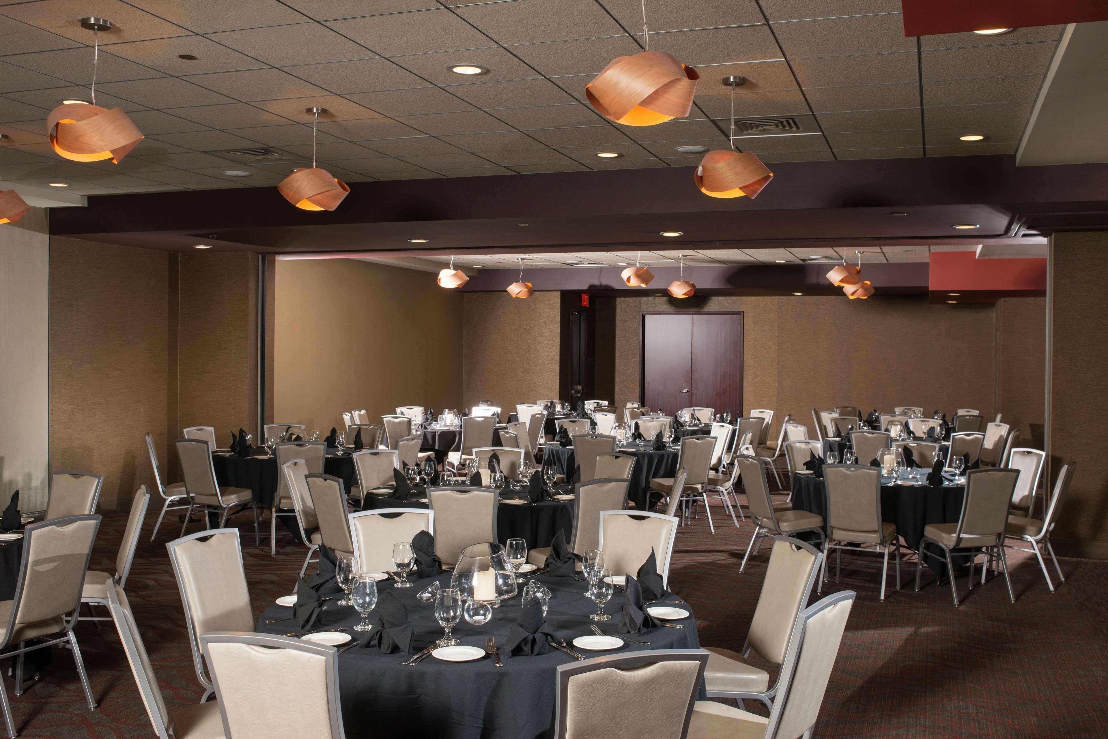 The Broadway Columbia - A Doubletree By Hilton Hotel Екстер'єр фото