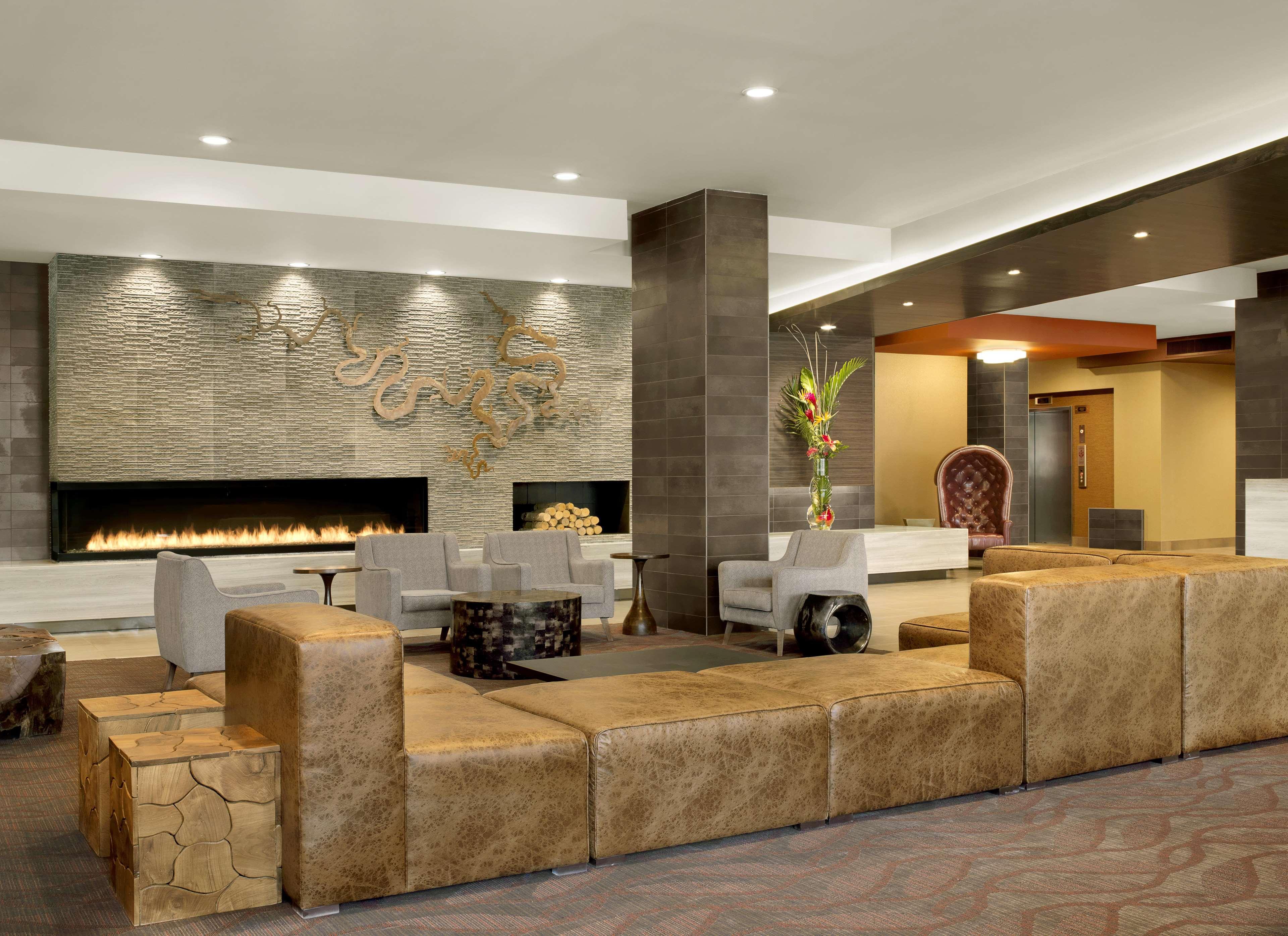 The Broadway Columbia - A Doubletree By Hilton Hotel Екстер'єр фото